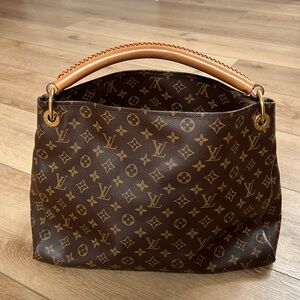 LV Artsy MM